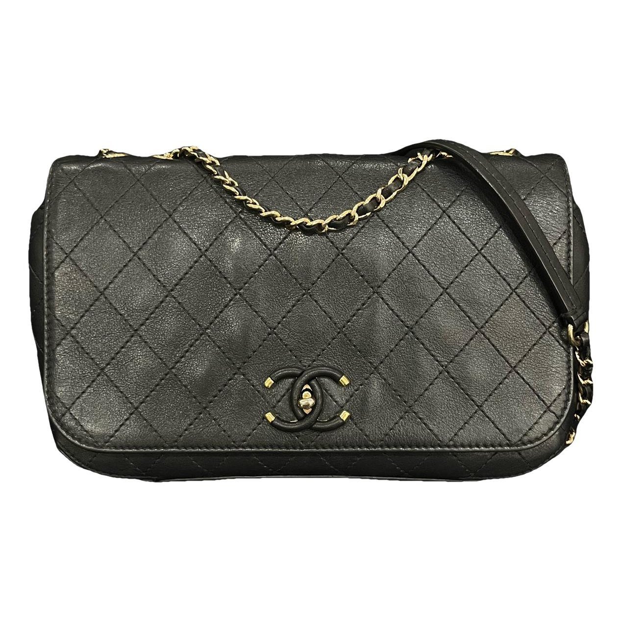Timeless/Classique leather crossbody bag