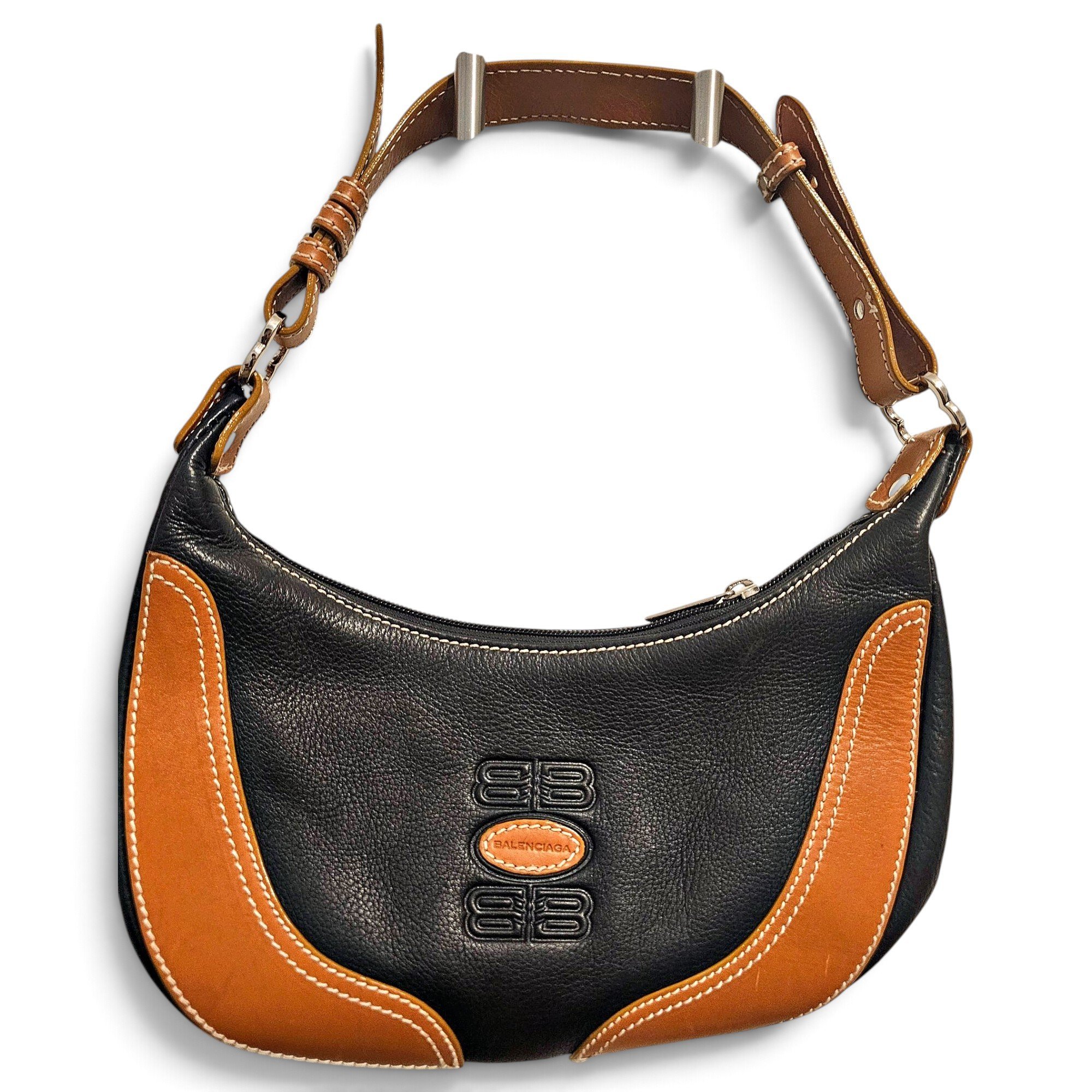 BB Round leather handbag