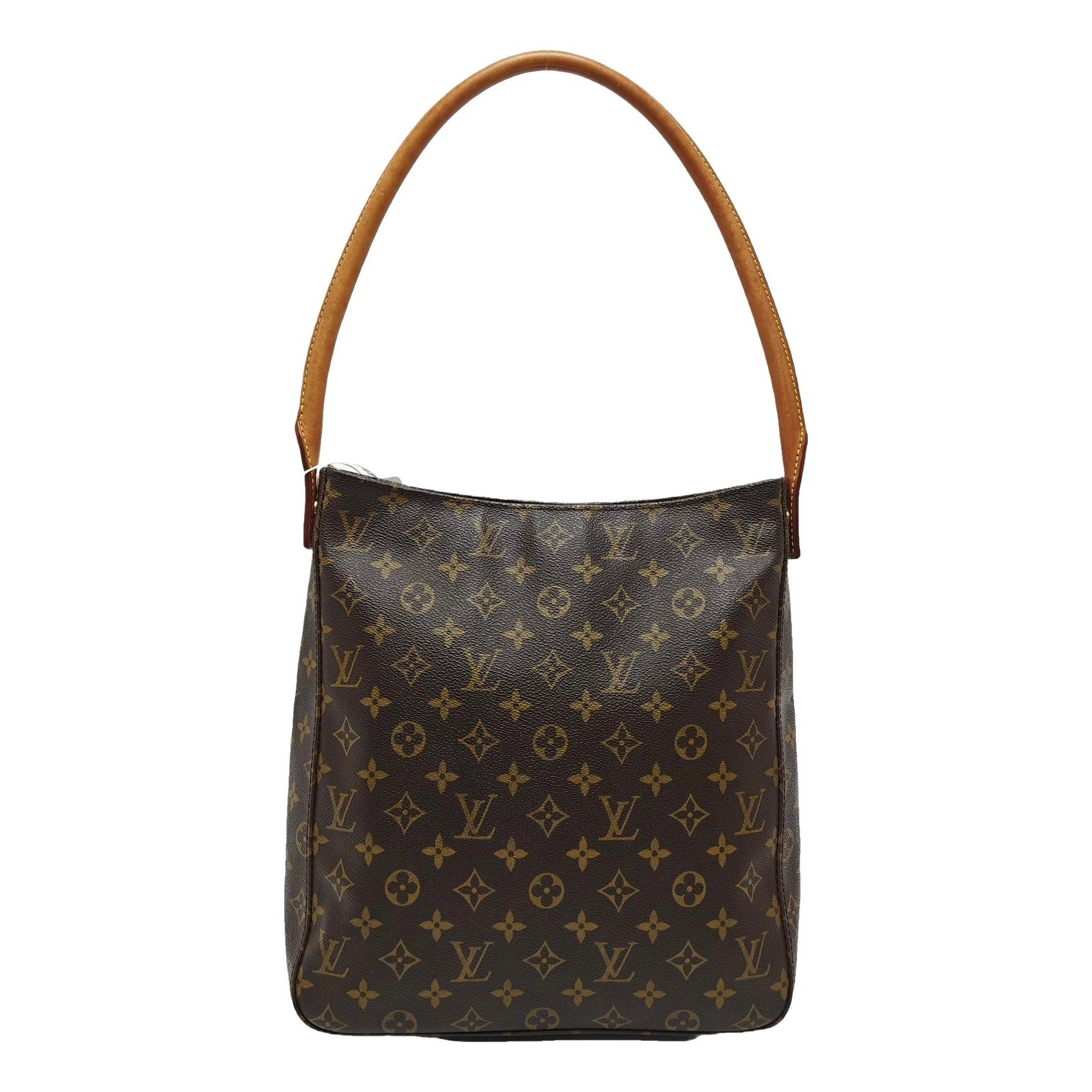 Looping leather handbag