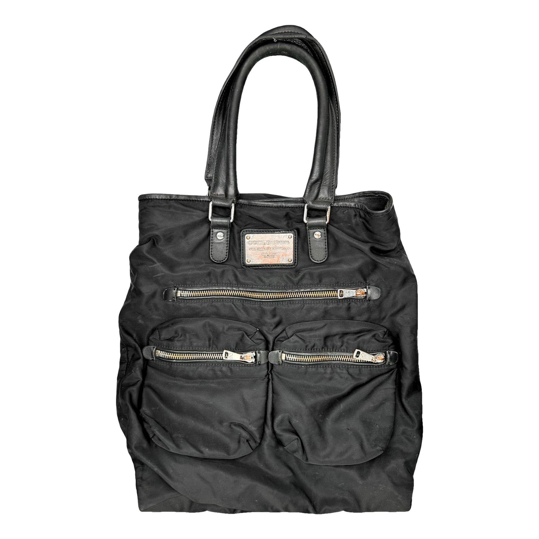 Leather travel bag