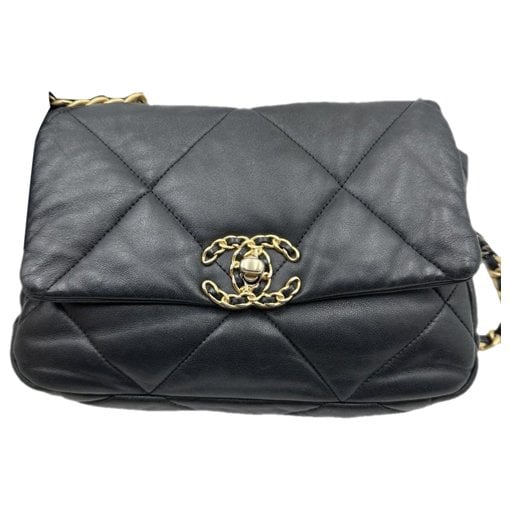 Chanel 19 leather handbag