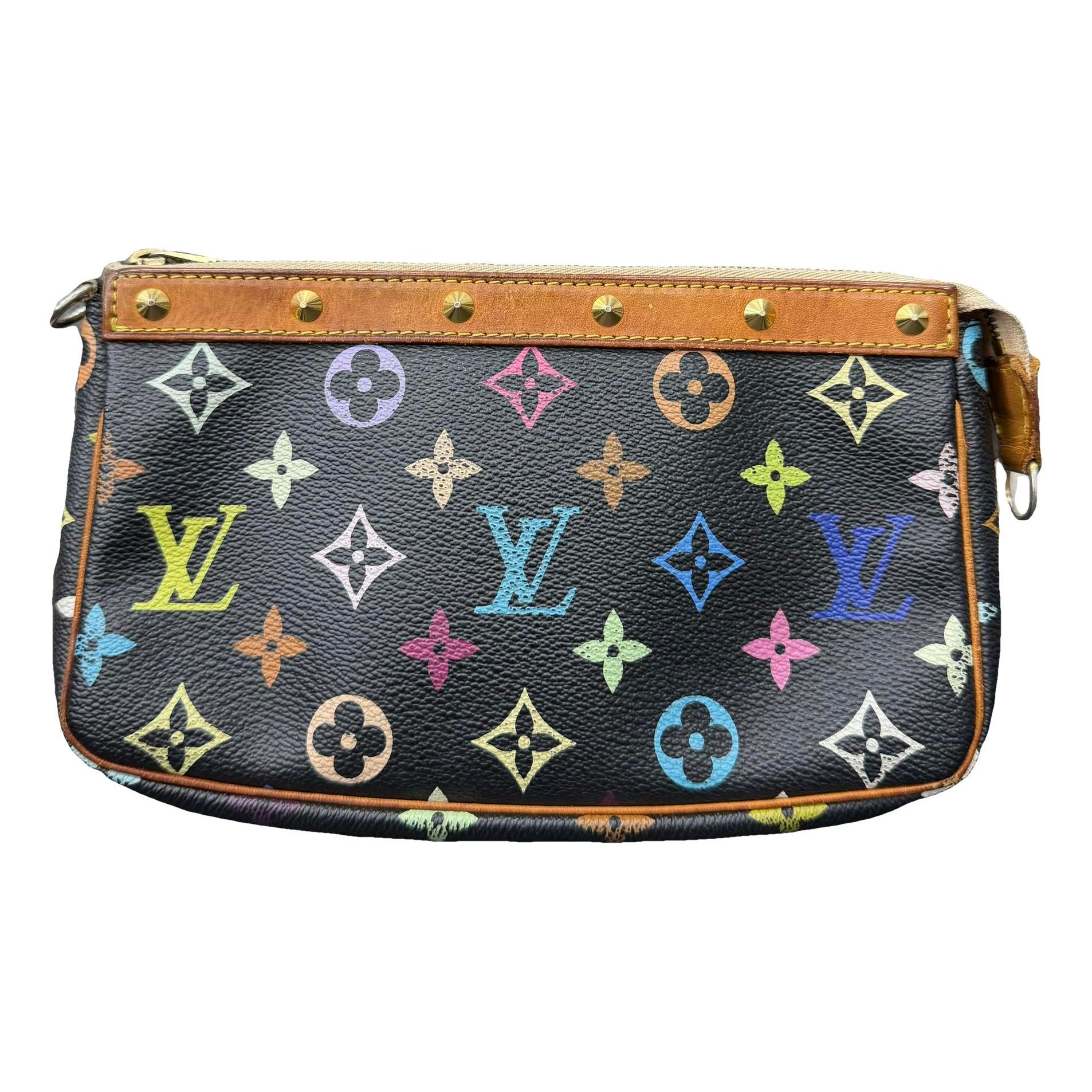 Pochette Accessoire leather handbag