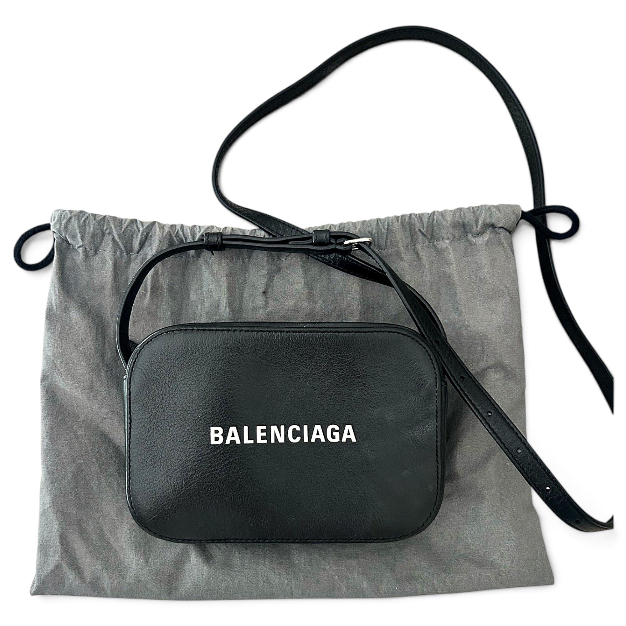 Everyday leather crossbody bag
