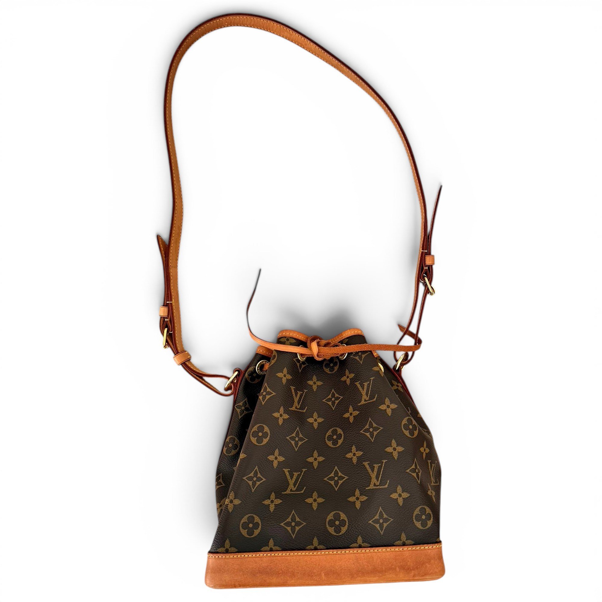 Noé leather handbag
