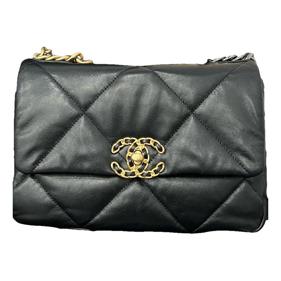 Chanel 19 leather handbag