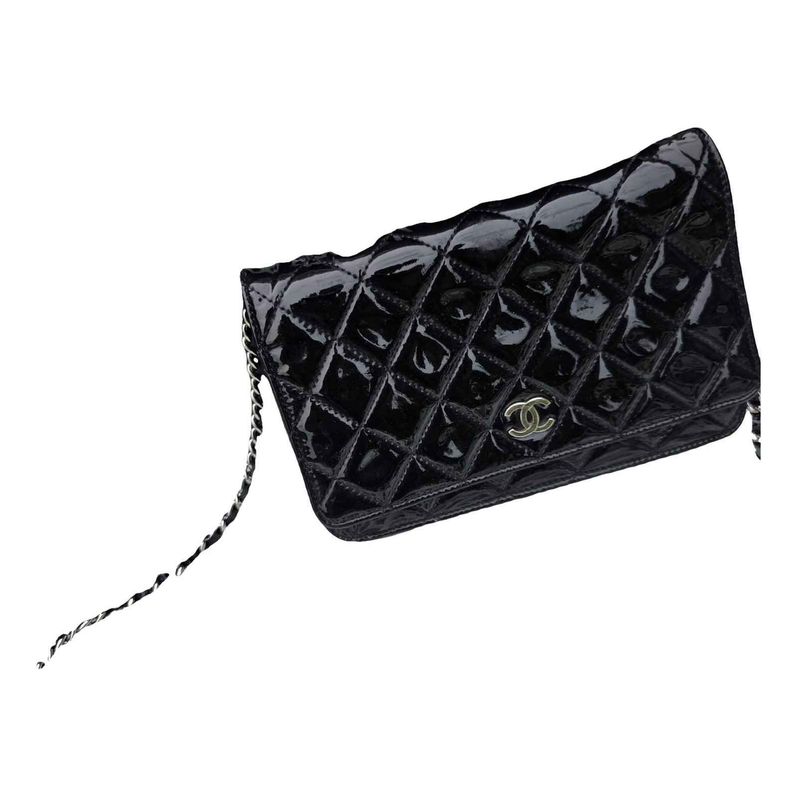 Wallet On Chain Boy patent leather handbag