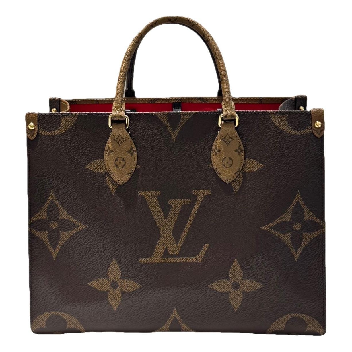 Onthego leather handbag