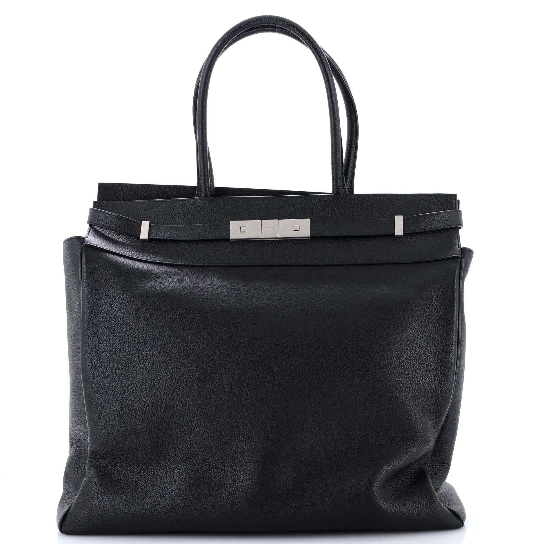 Leather tote