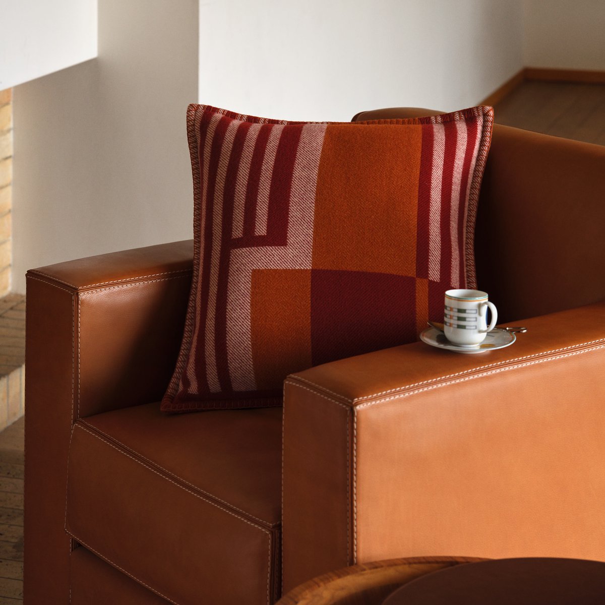 Hermès クッション 《イターク》 キュイーヴル | BagUSeek