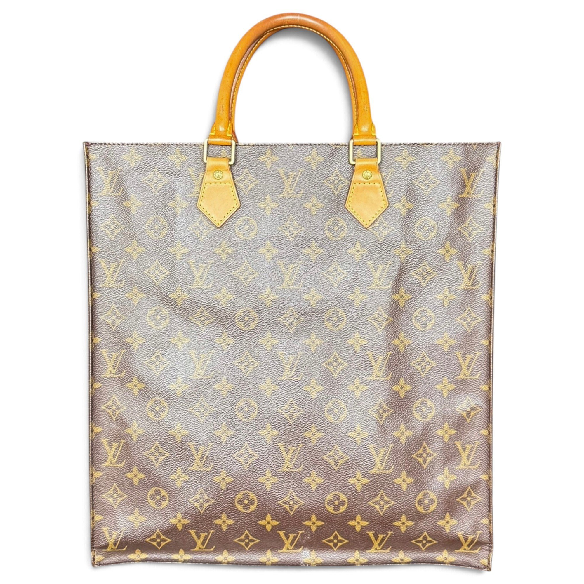 Plat leather handbag