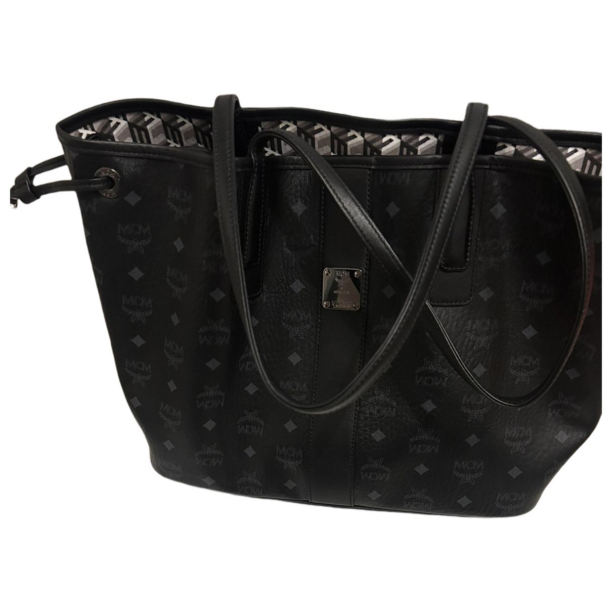 Leather tote