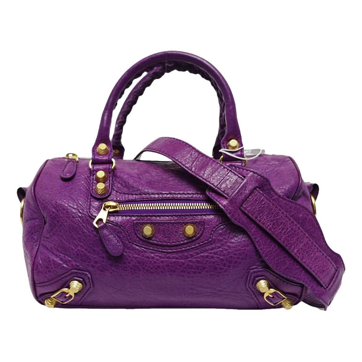 City leather handbag