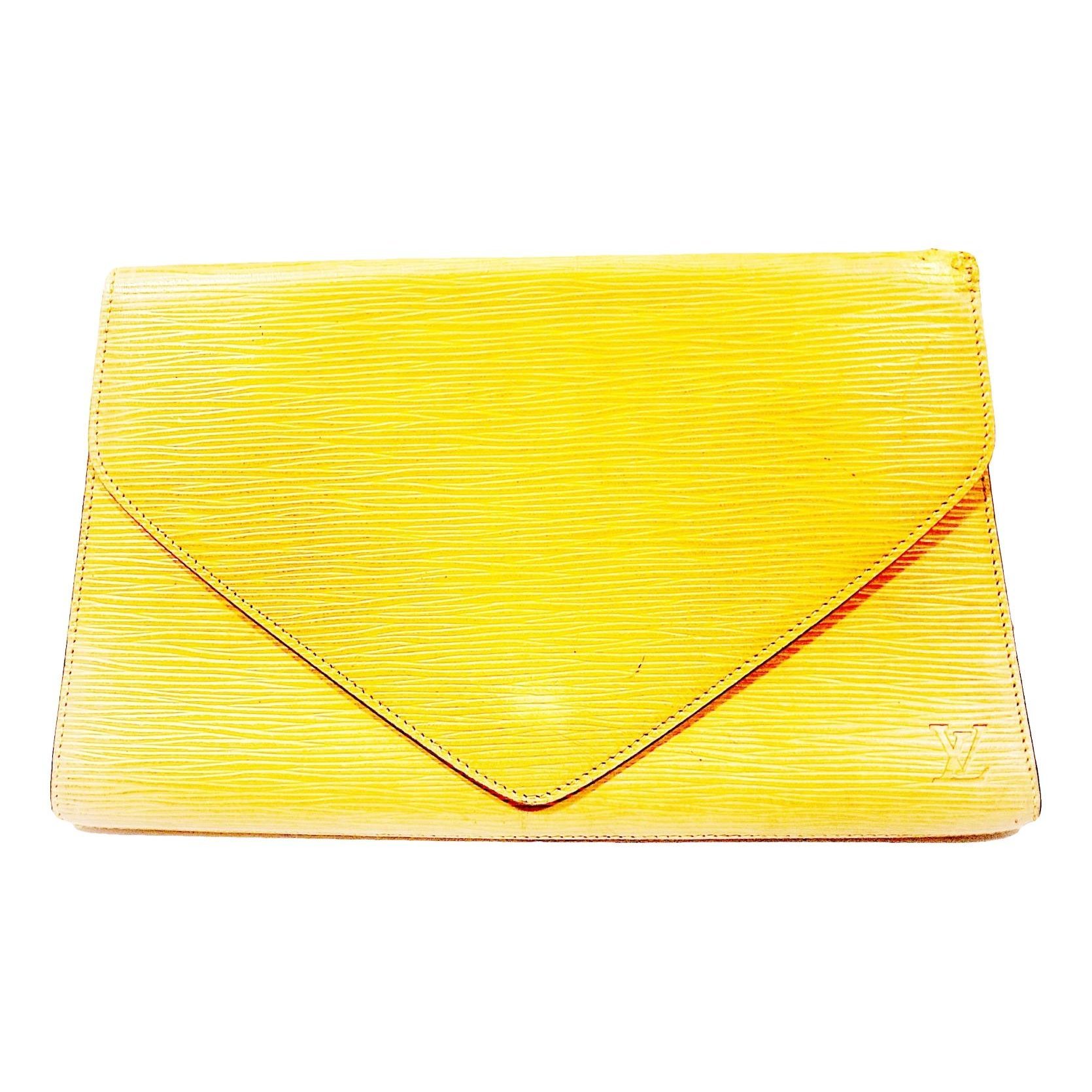 Leather clutch bag