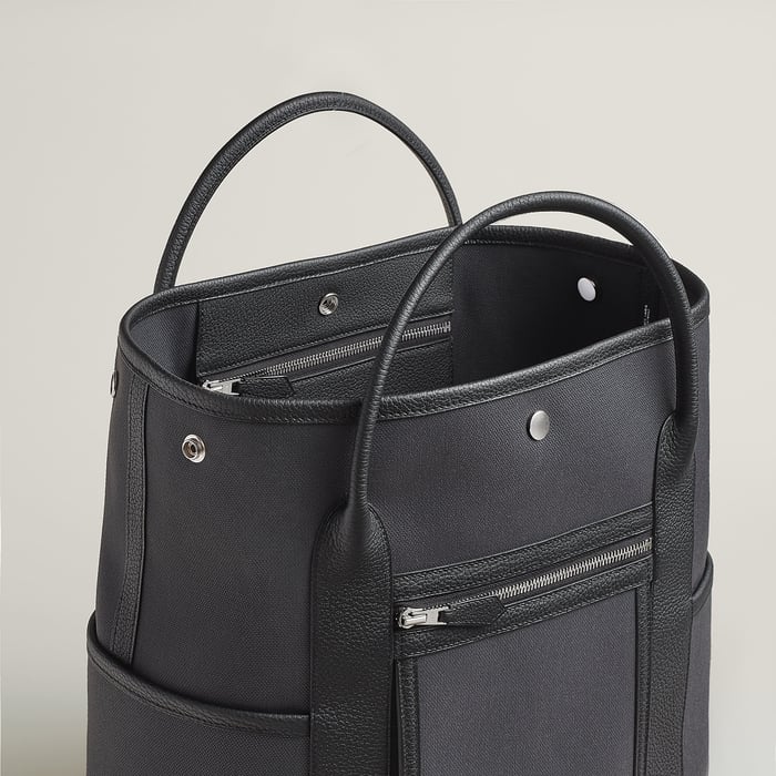 Garden Party Pockets Vertical Bag