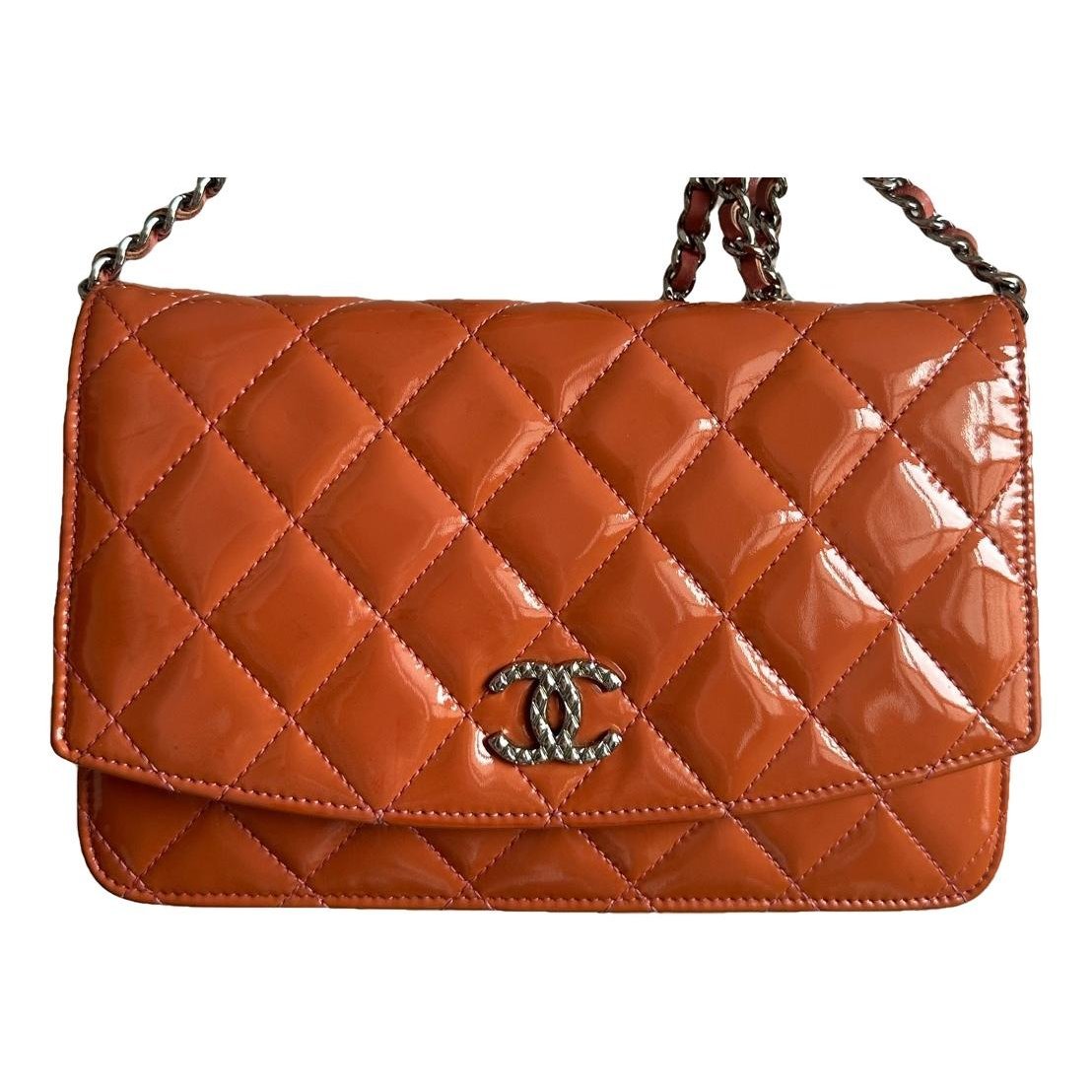 Wallet On Chain Timeless/Classique patent leather crossbody bag
