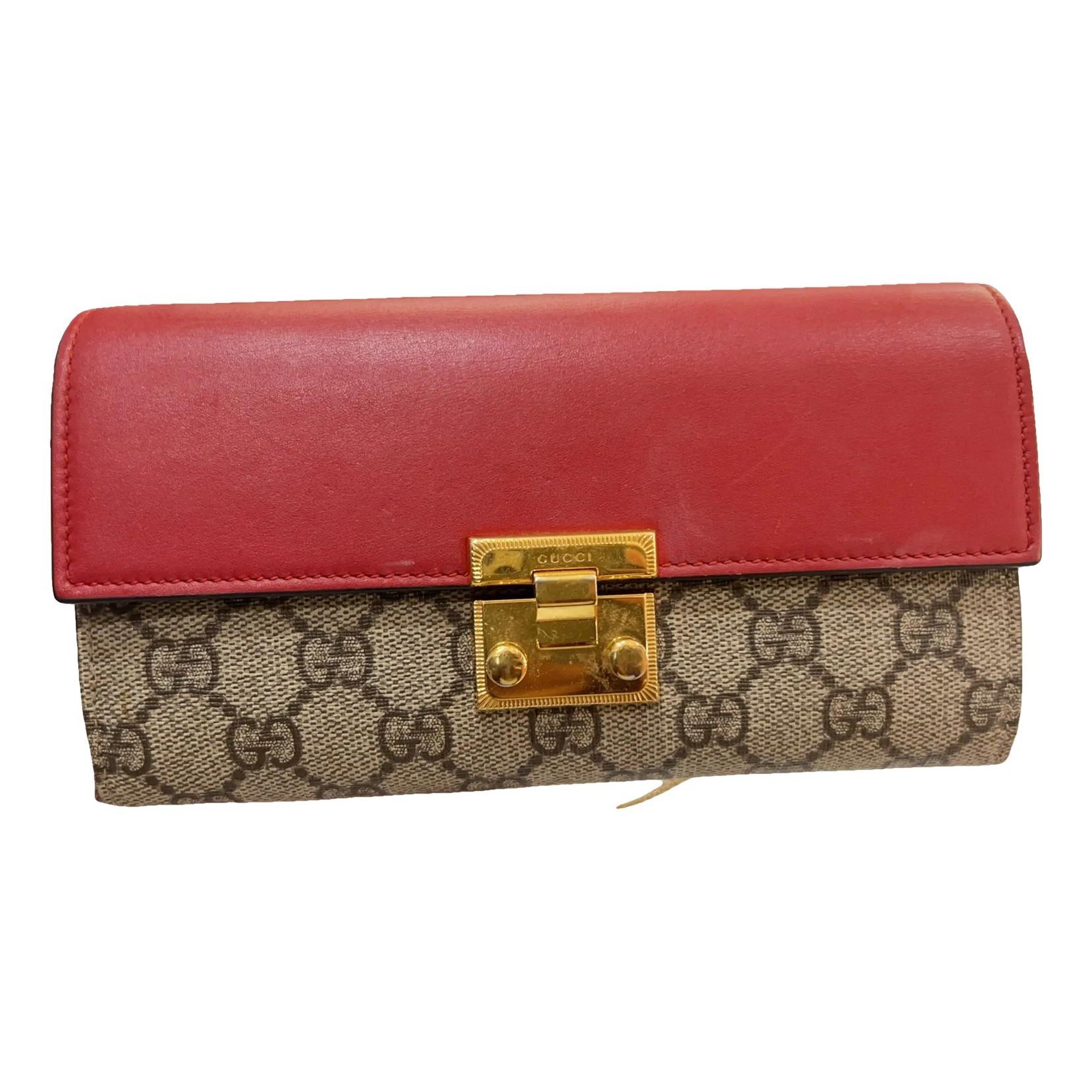 Padlock leather handbag