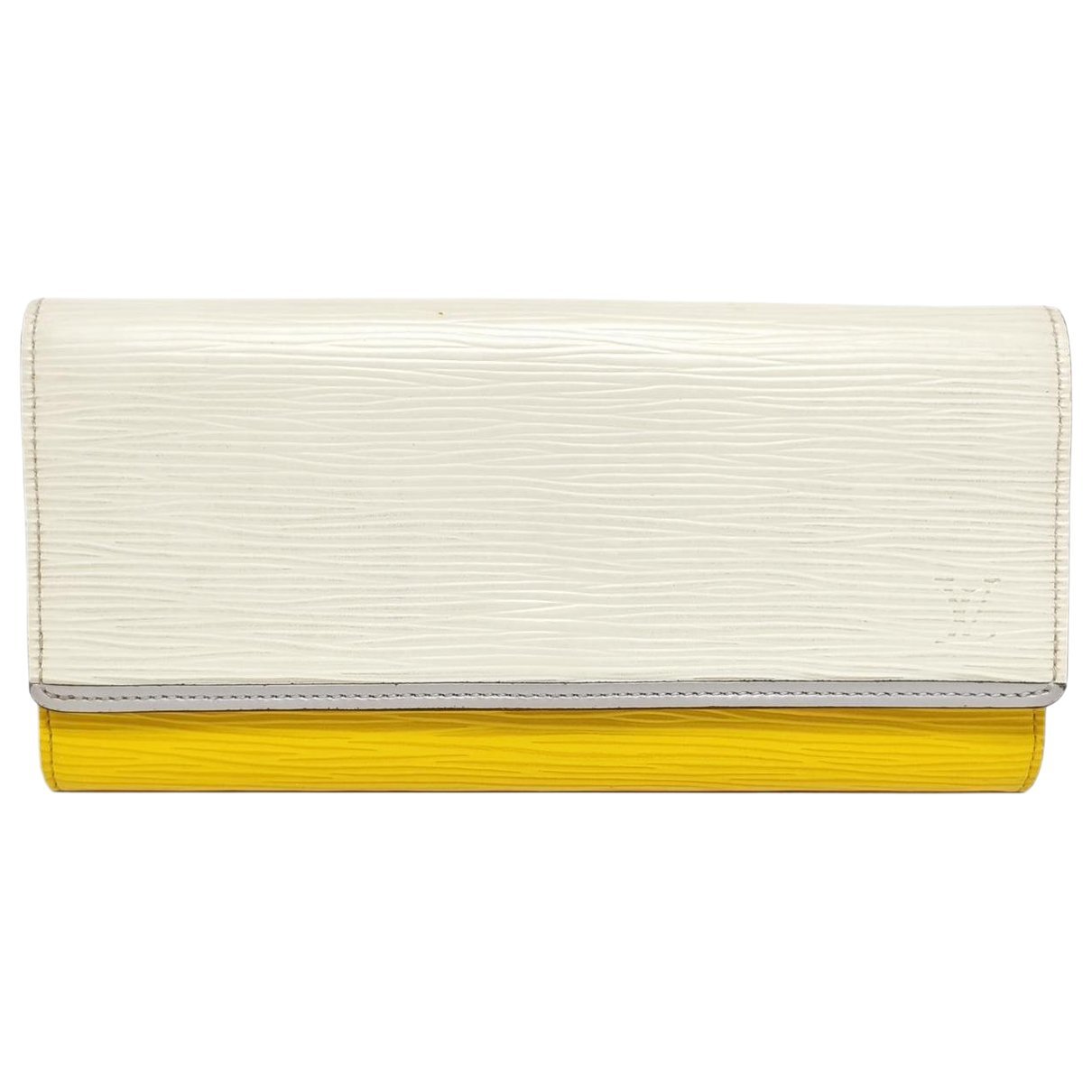 Leather mini bag