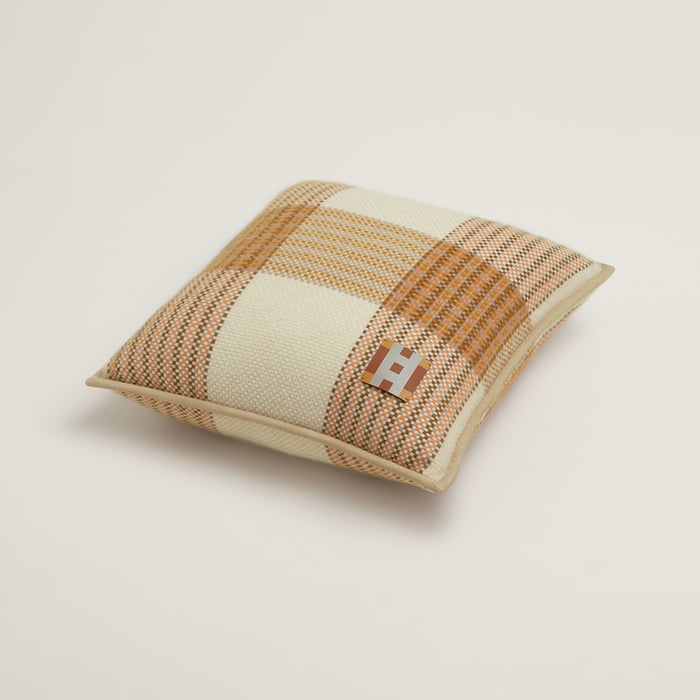 10 – Coquillage Bordage Pillow