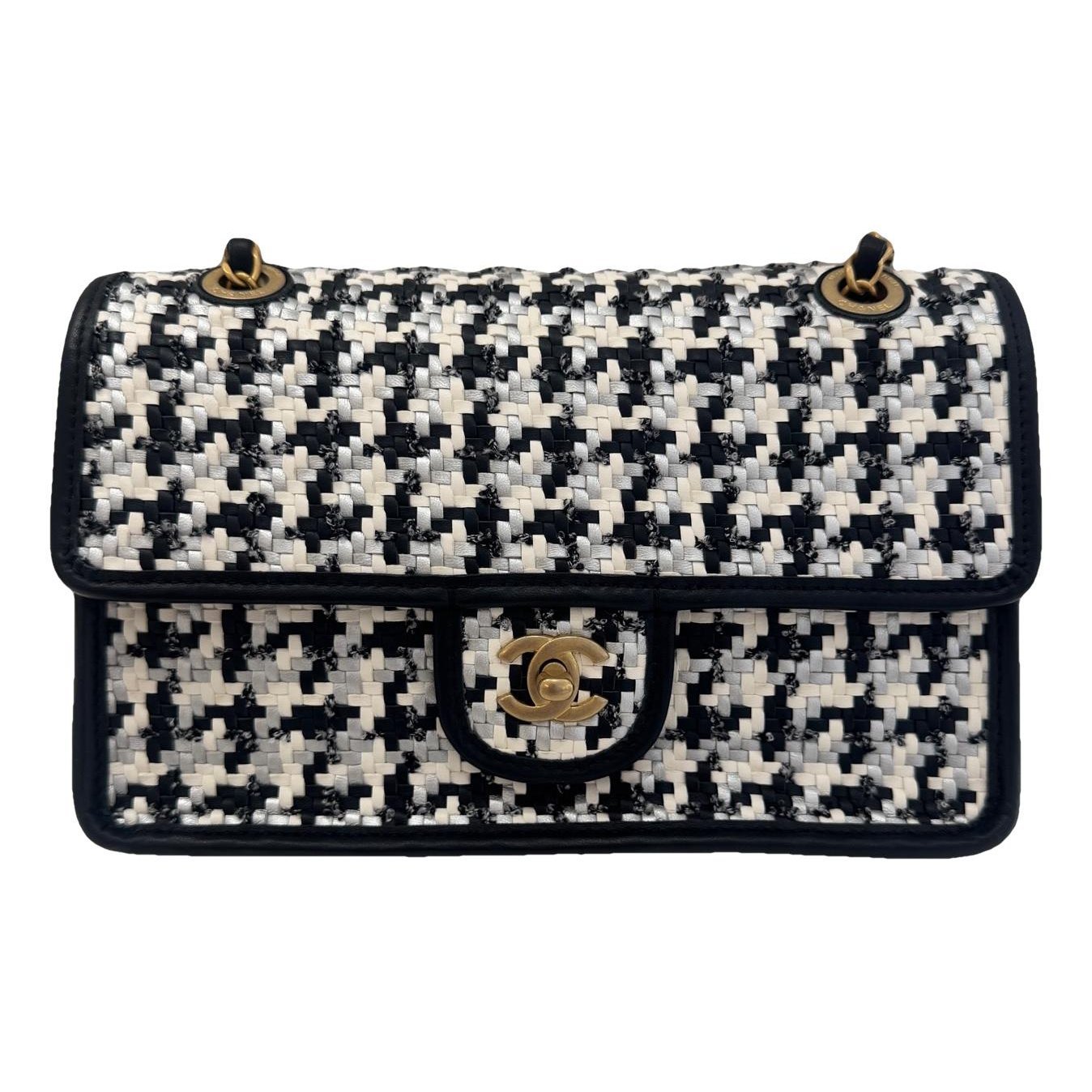 Timeless/Classique leather crossbody bag