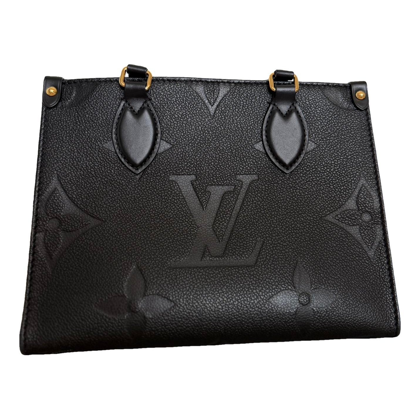 Onthego leather tote