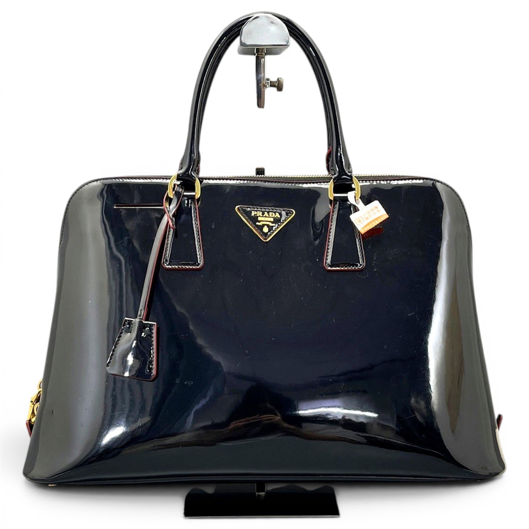 Pyramid leather tote