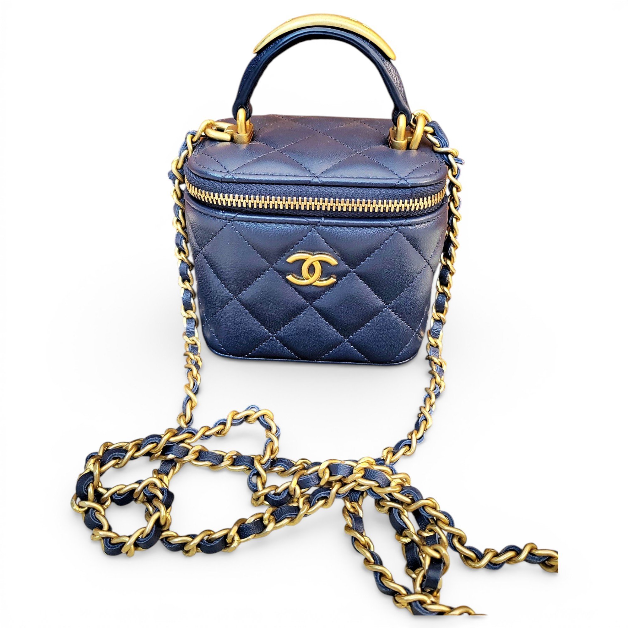 Trendy CC Vanity leather handbag