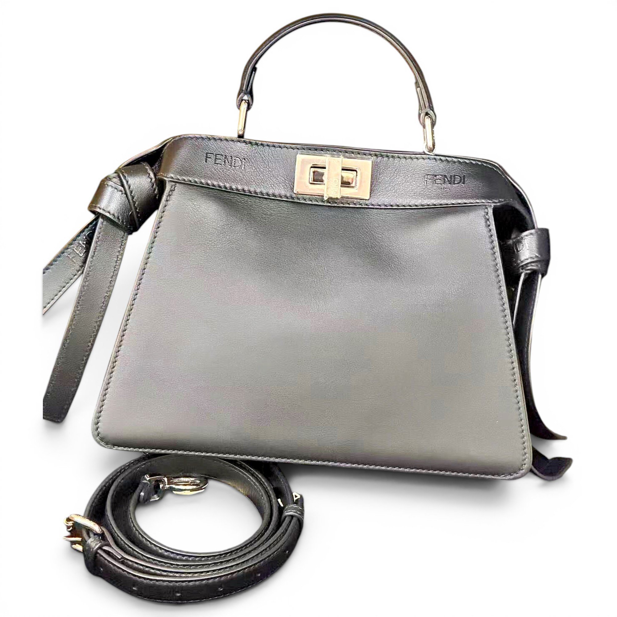 Peekaboo IseeU leather handbag