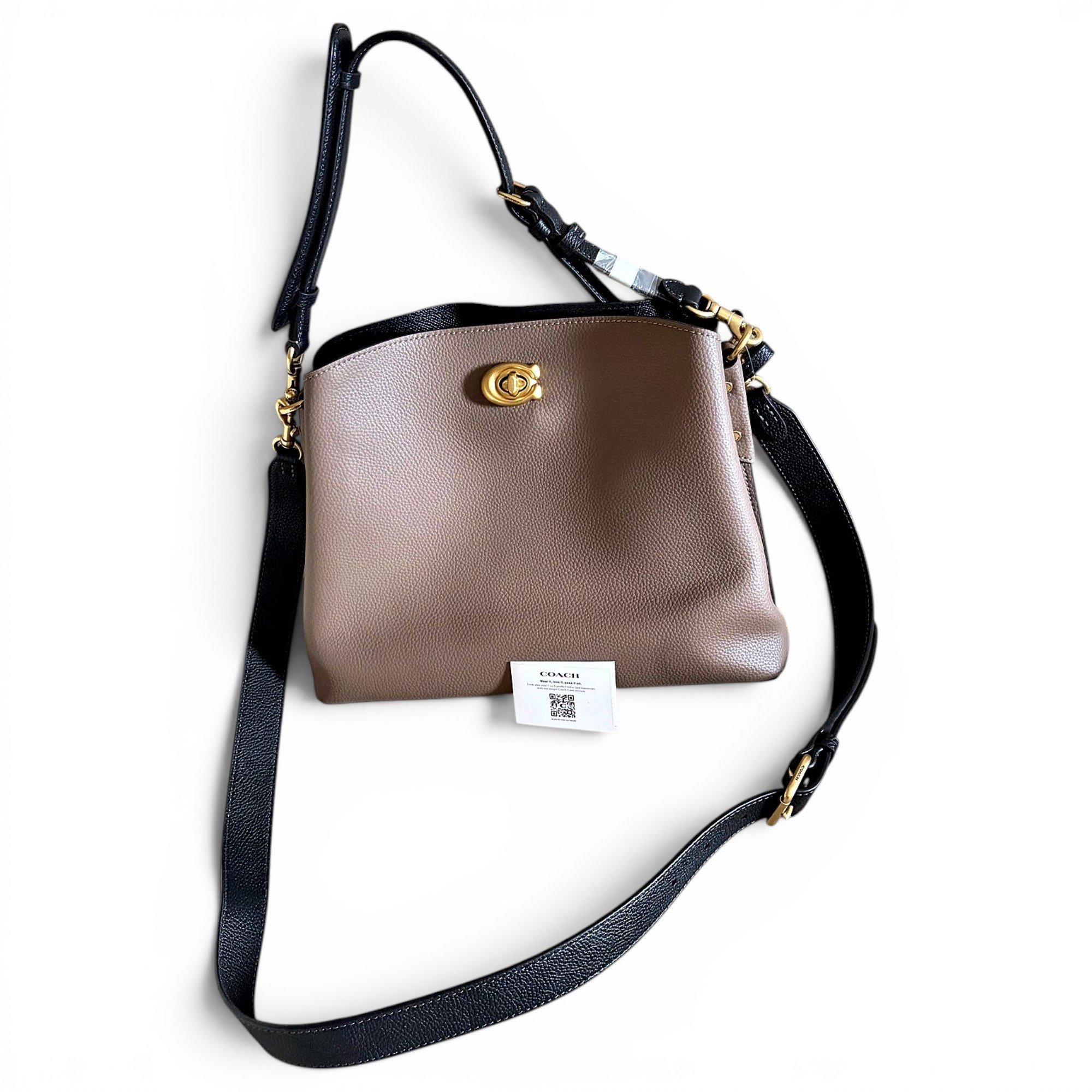 Leather crossbody bag