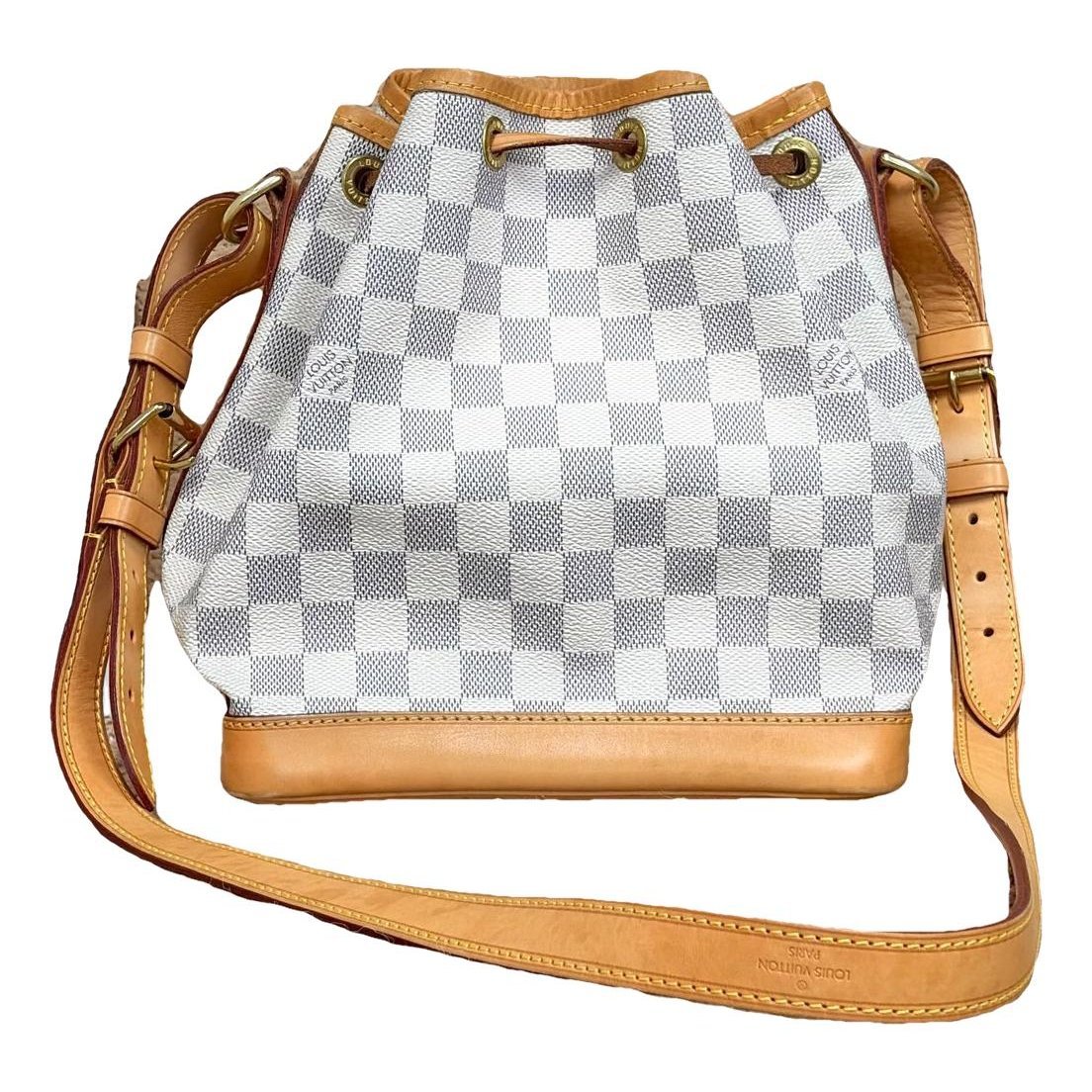 Petit Noé trunk leather handbag