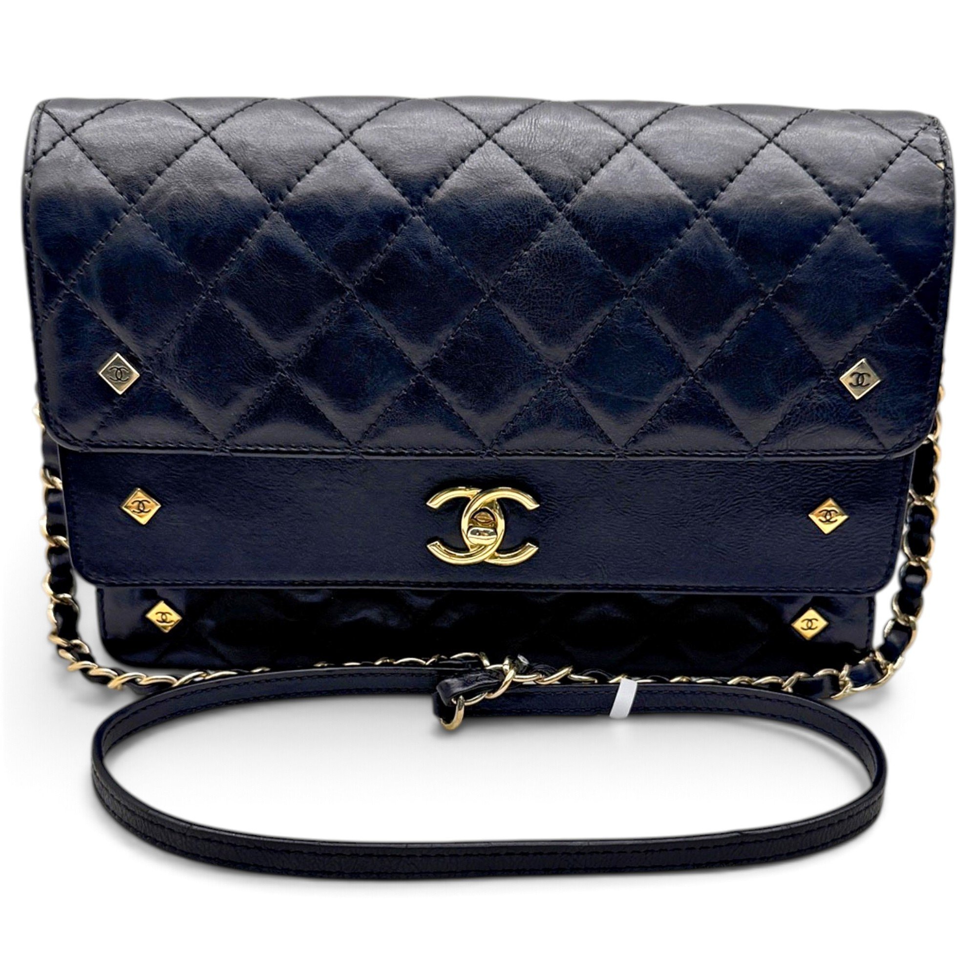 Timeless/Classique leather crossbody bag