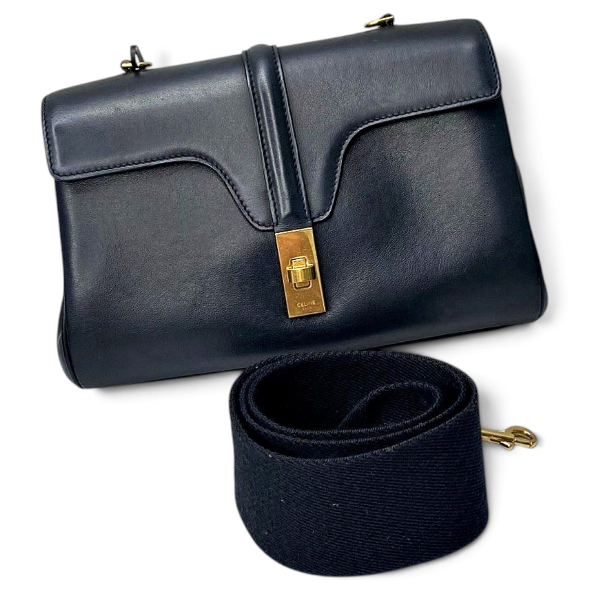 Sac 16 leather handbag