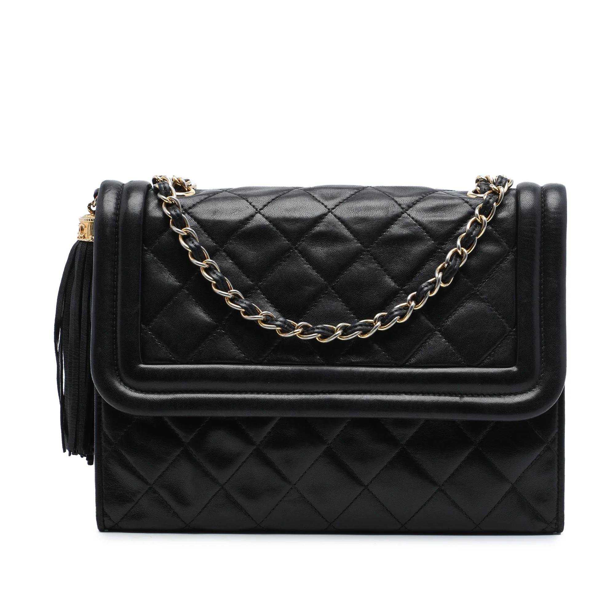 Timeless/Classique leather crossbody bag