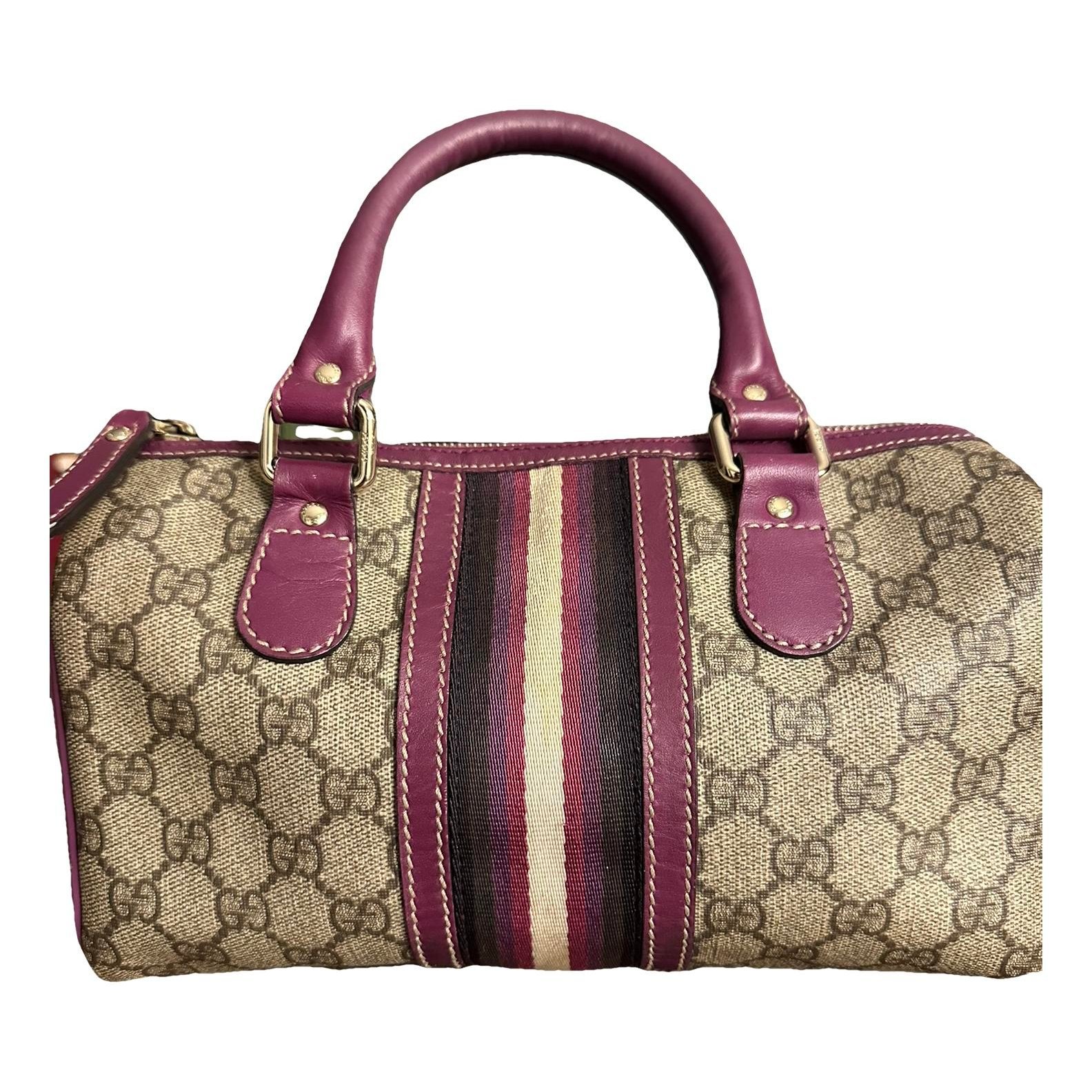 Boston handbag