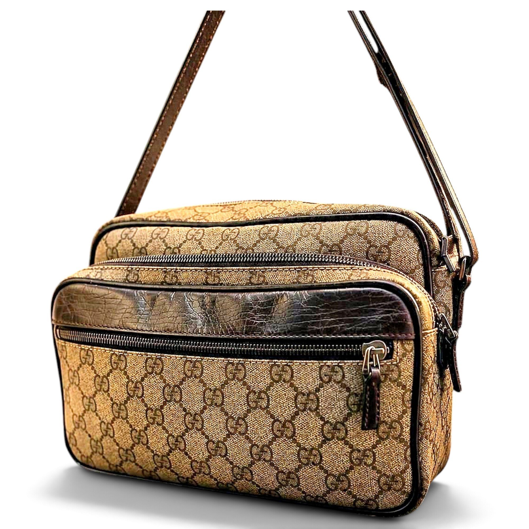 Leather crossbody bag