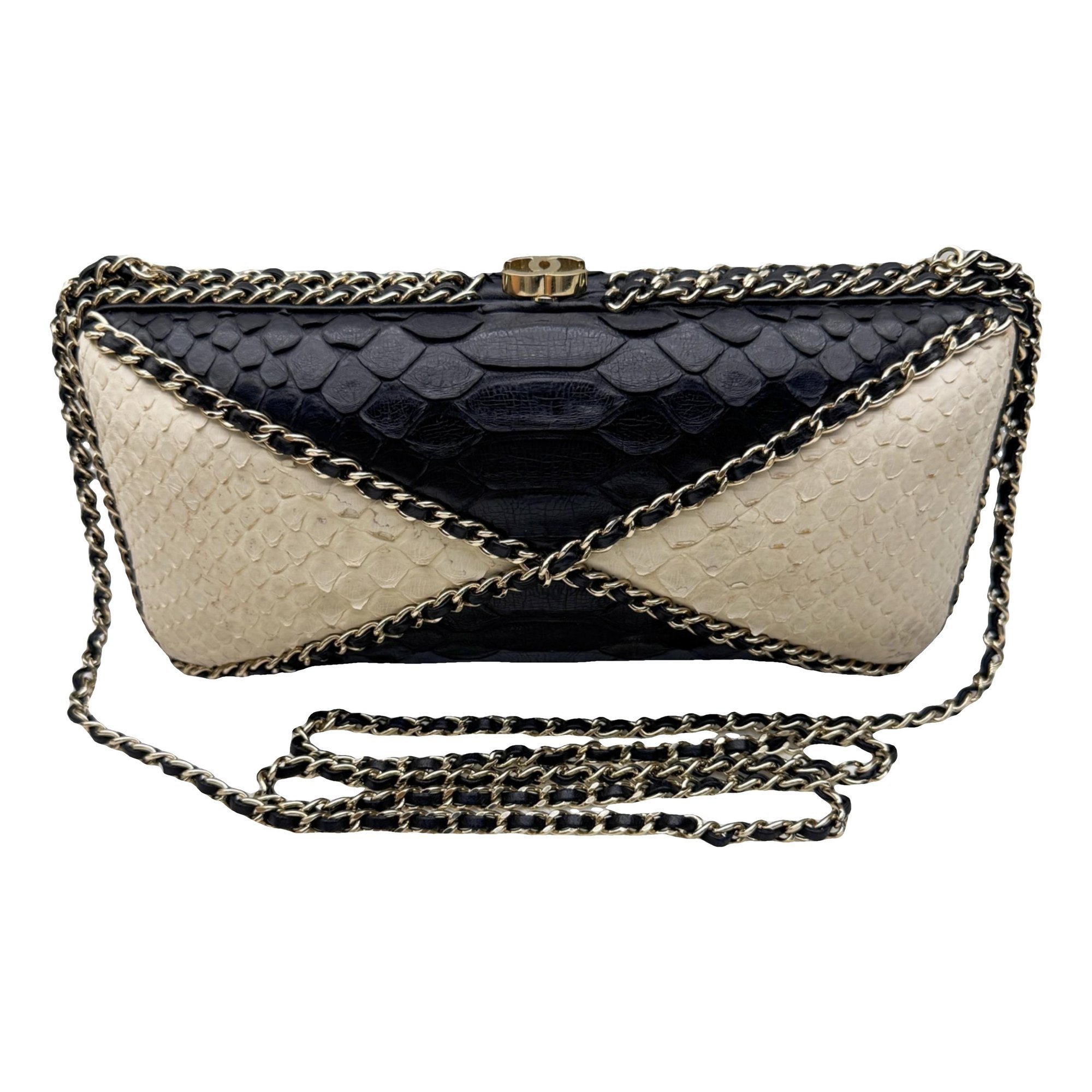 Chain Around leather handbag