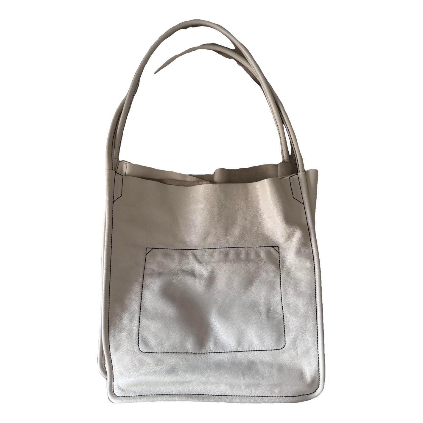 Leather tote