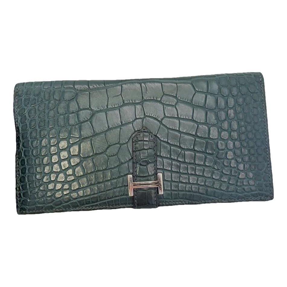 Leather clutch bag