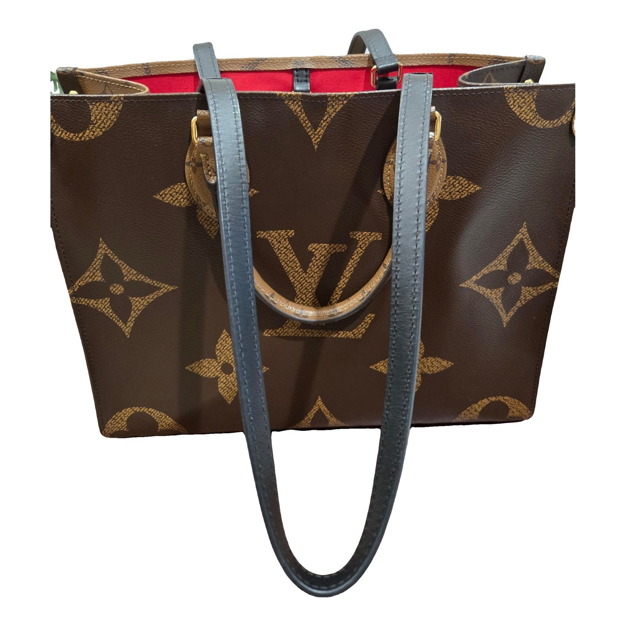 Onthego leather handbag