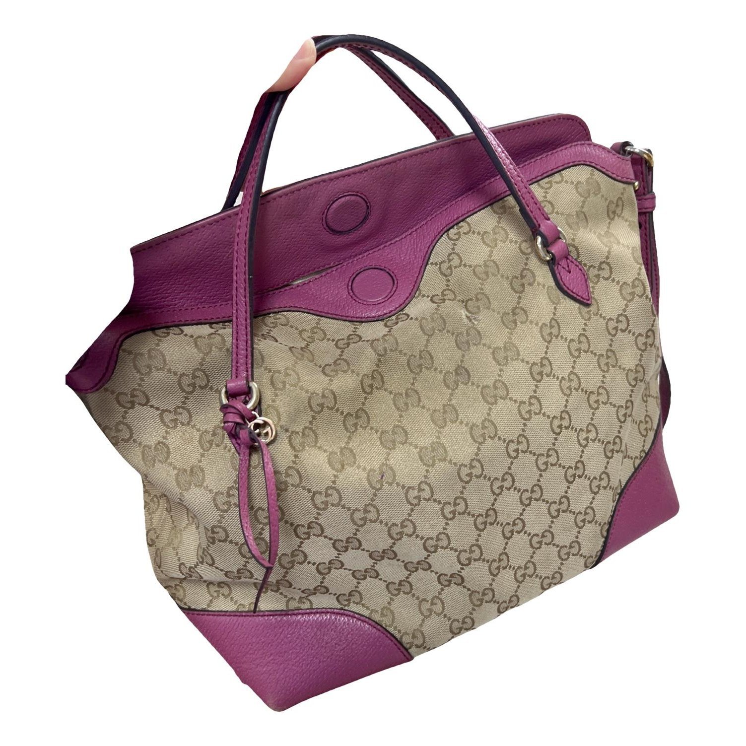 Leather handbag