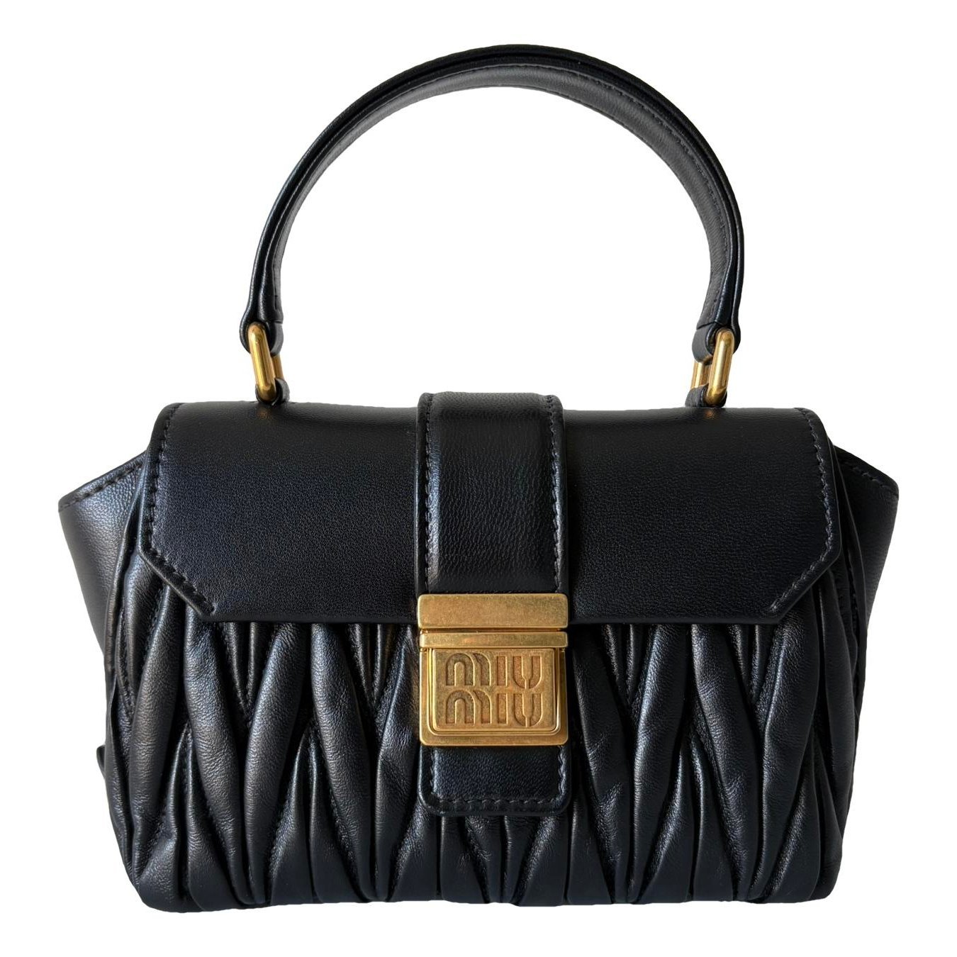 Matelassé leather handbag