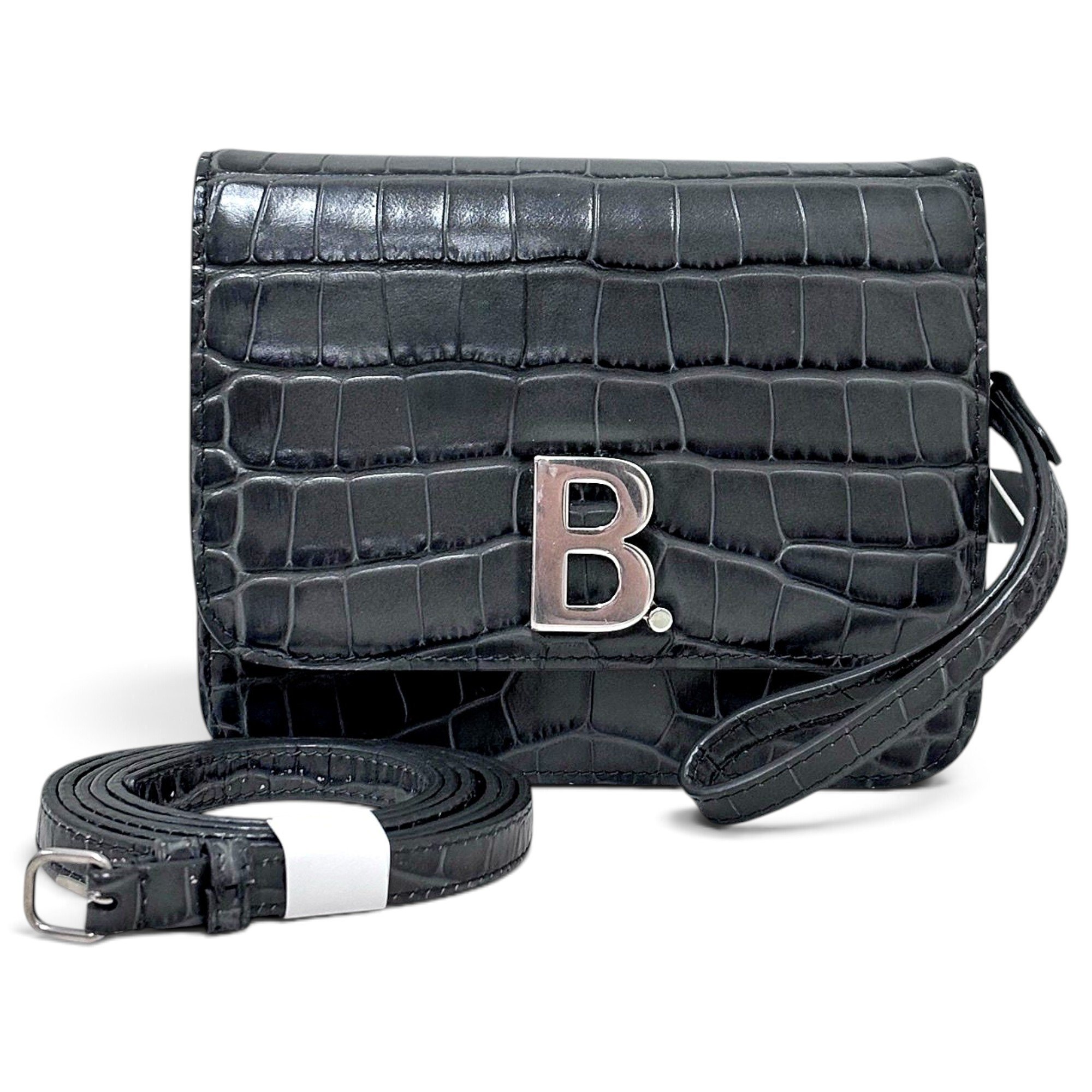B leather handbag