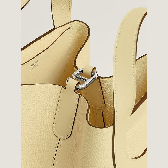 Vanille Hermès In-the-loop 23 Bag