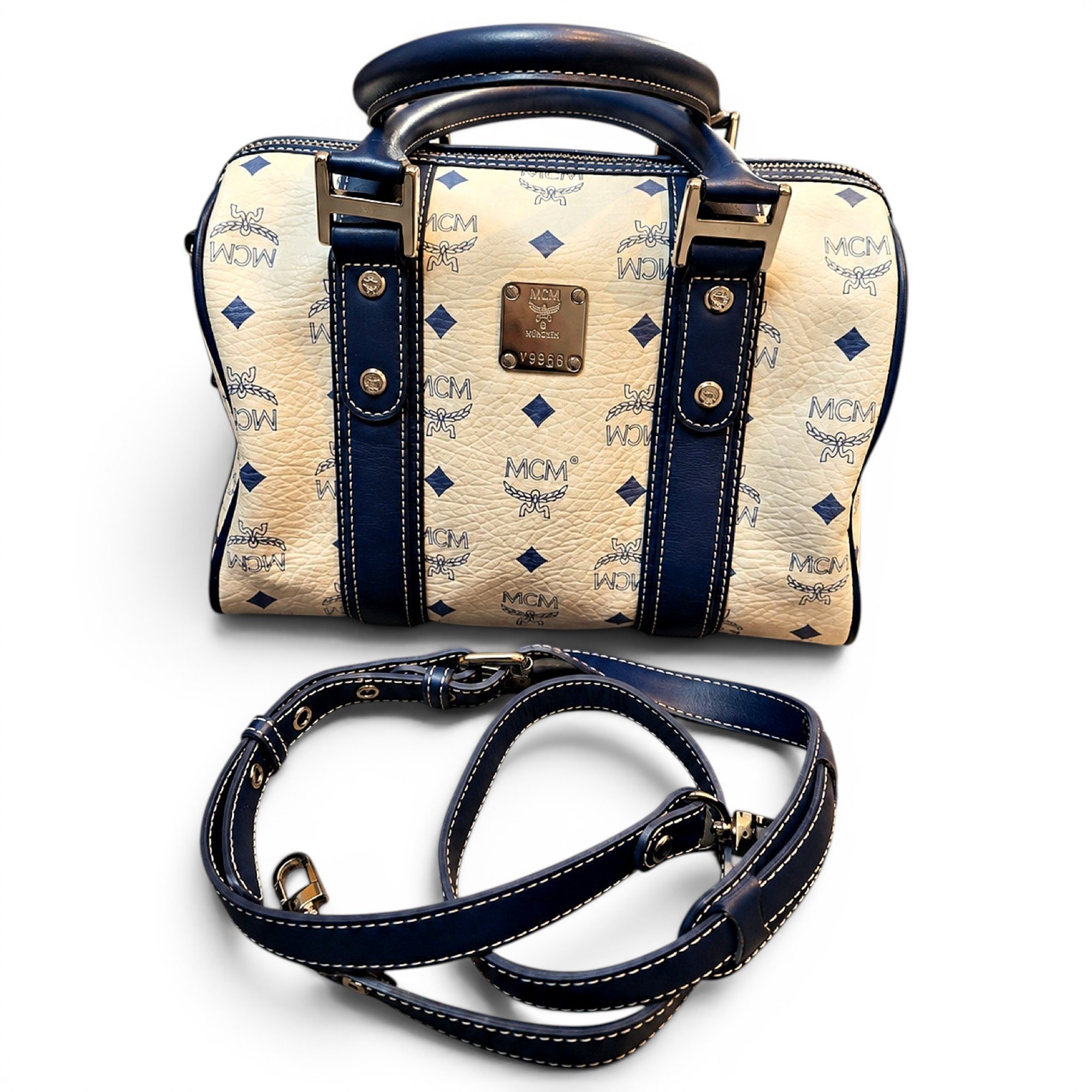 Boston leather bag