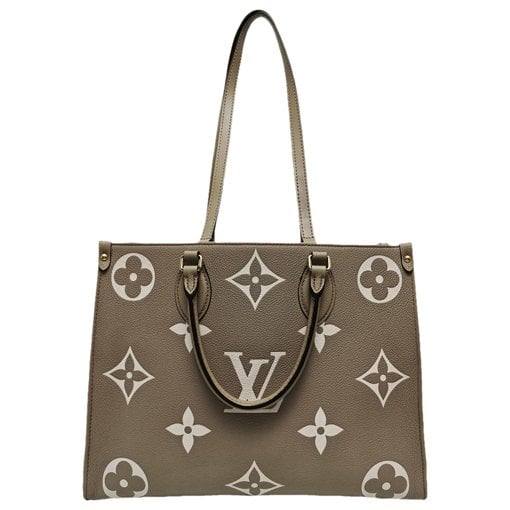 Onthego leather handbag