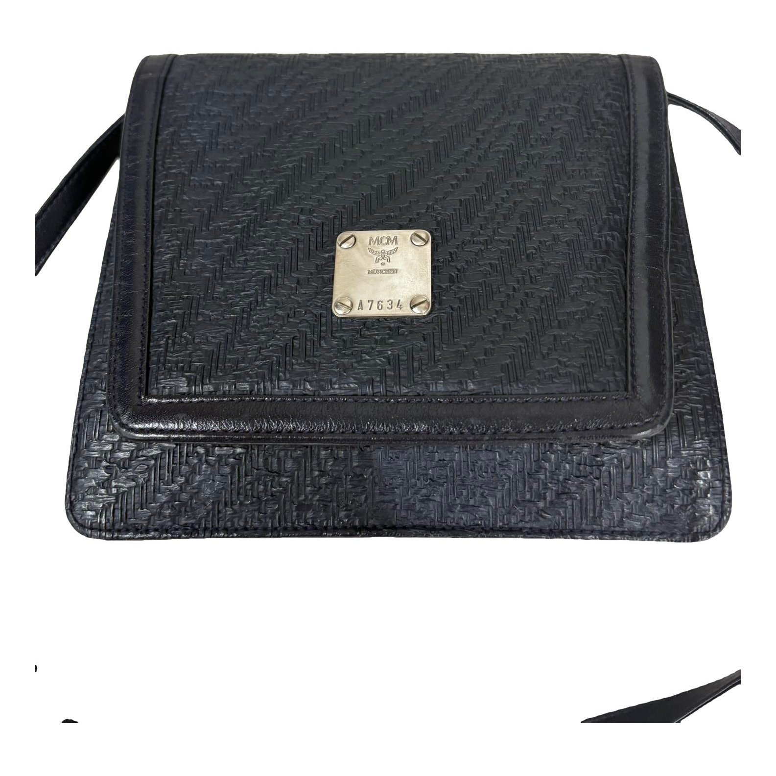 Leather bag