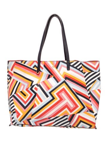 Signature Tote