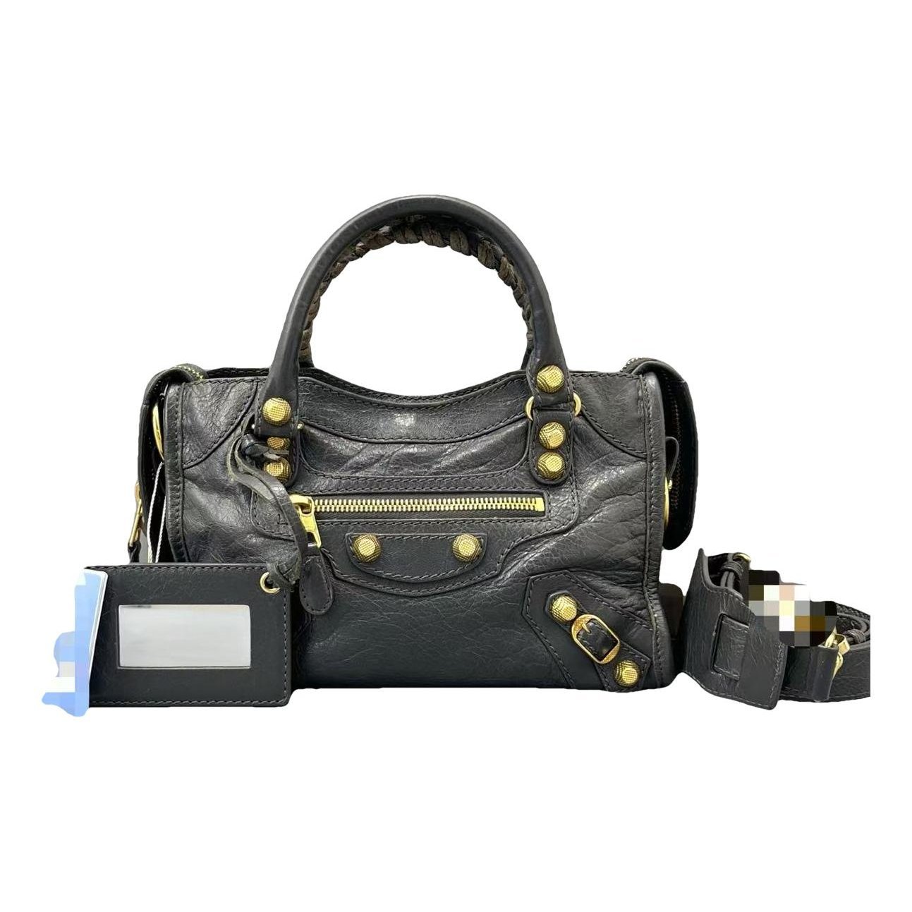 City leather handbag