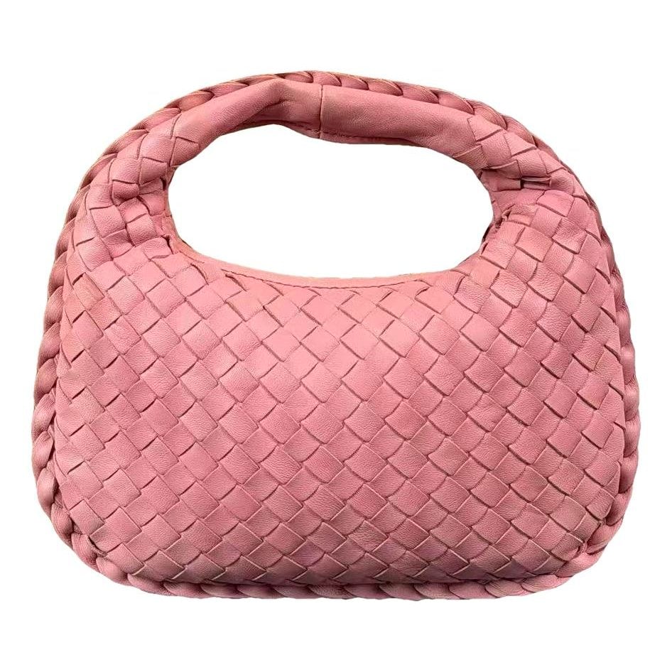 Veneta leather handbag