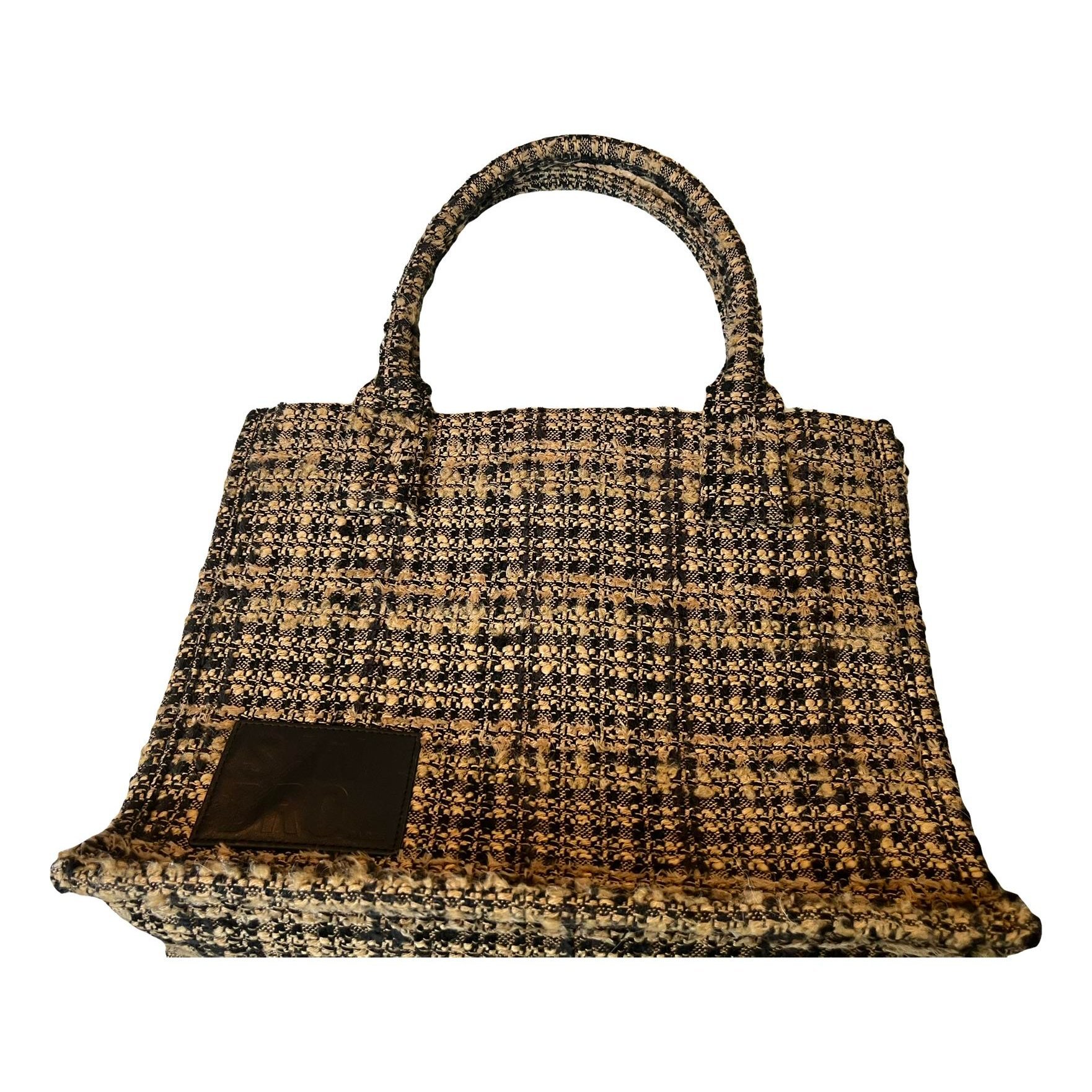 Tweed tote