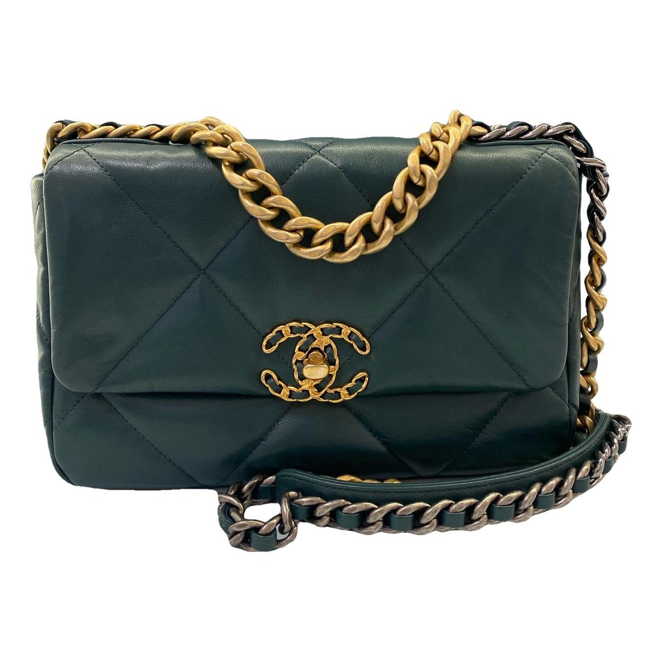 Chanel 19 leather handbag